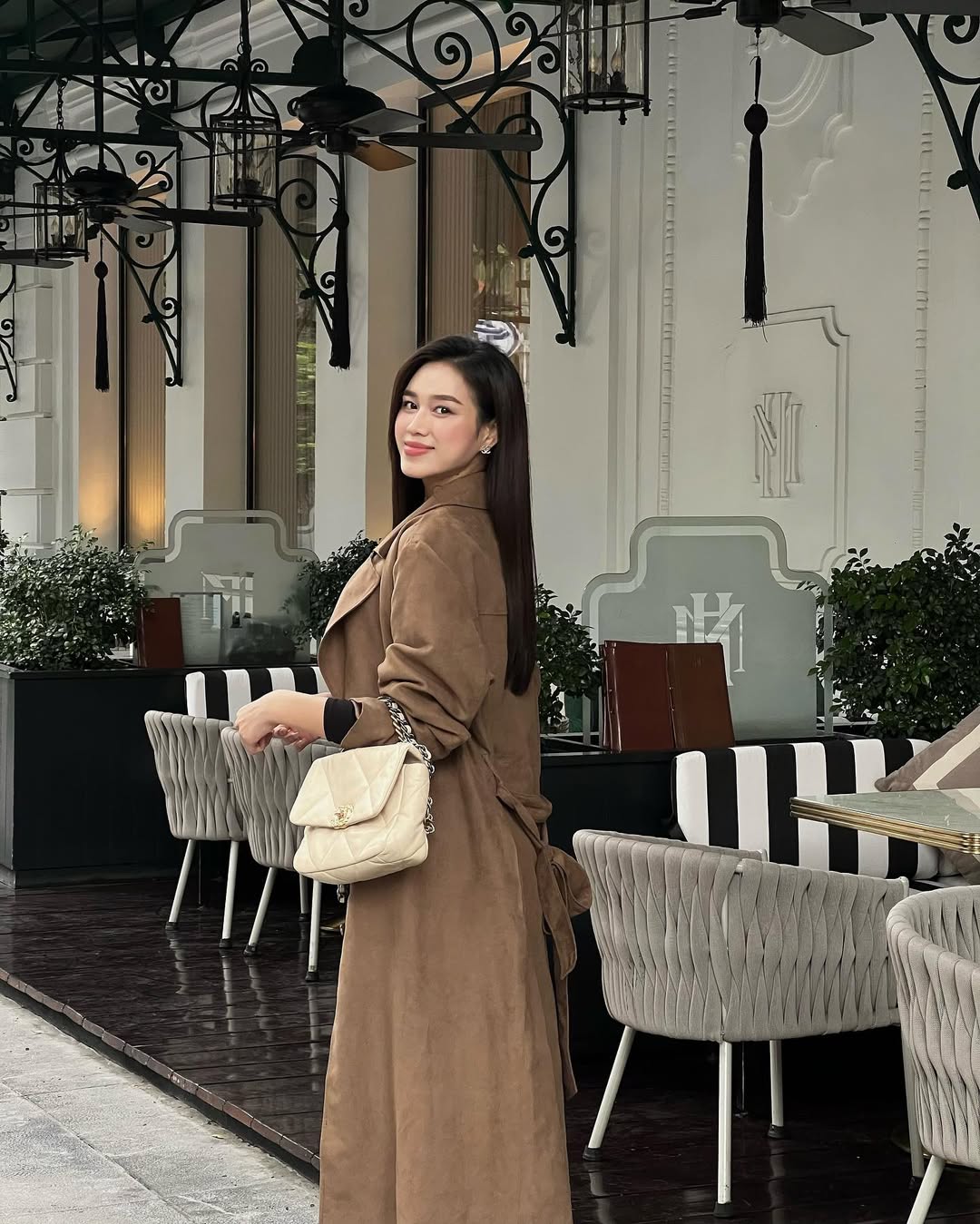 Hoa hậu Đỗ Hà: Khởi đầu từ Gucci, lên đời bằng Hermès- Ảnh 10.