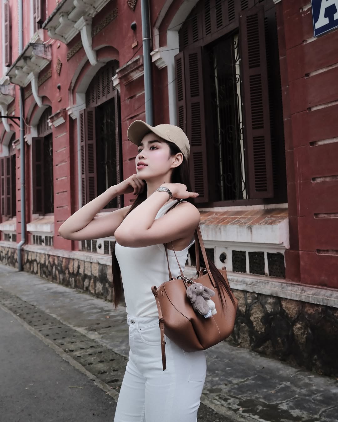 Hoa hậu Đỗ Hà: Khởi đầu từ Gucci, lên đời bằng Hermès- Ảnh 18.