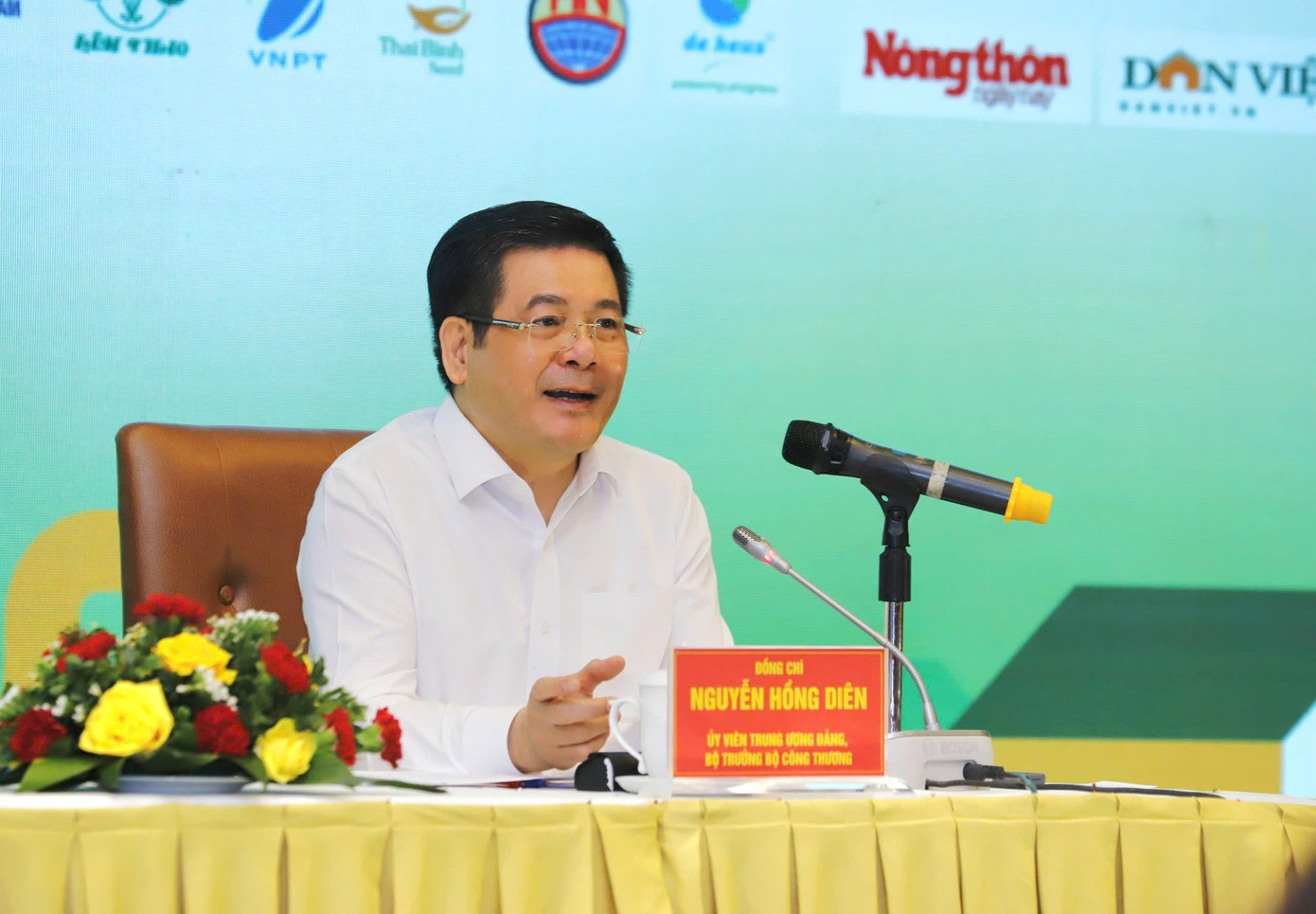 Lo nông sản Việt mất lợi thế vì phí lên sàn online đắt đỏ- Ảnh 3. Lo nông sản Việt mất lợi thế vì phí lên sàn online đắt đỏ- Ảnh 3.