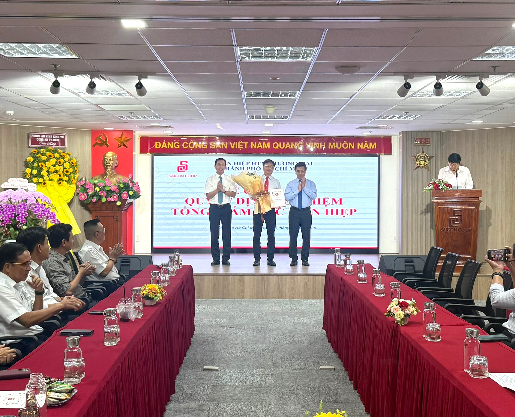 Saigon Co.op có tân tổng giám đốc- Ảnh 1. Saigon Co.op có tân tổng giám đốc- Ảnh 1.