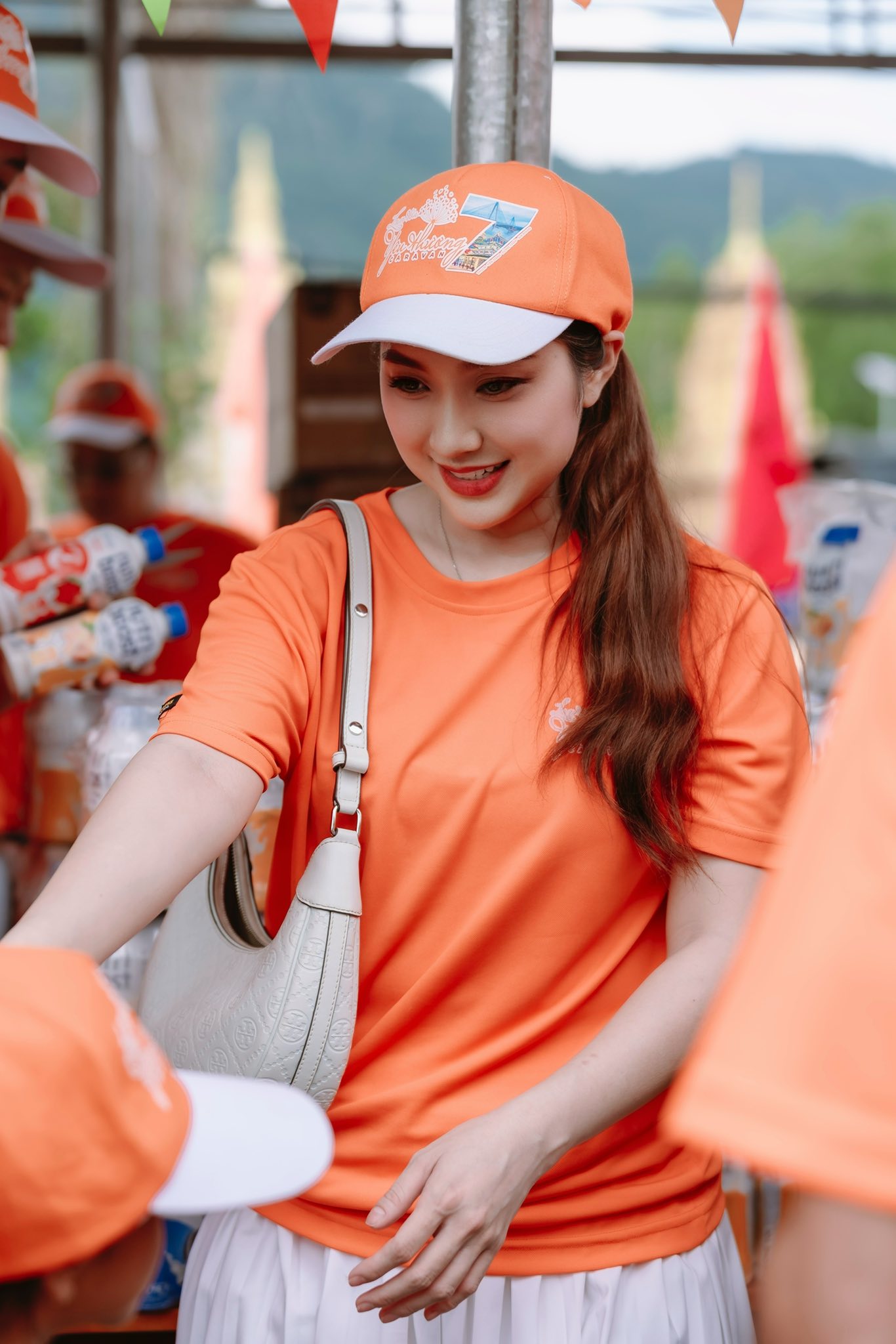 Nhan sắc nữ ca sĩ hủy hôn trước ngày cưới 1 tuần, được nhiều đại gia ngàn tỷ vây quanh- Ảnh 13. Nhan sắc nữ ca sĩ hủy hôn trước ngày cưới 1 tuần, được nhiều đại gia ngàn tỷ vây quanh- Ảnh 13.