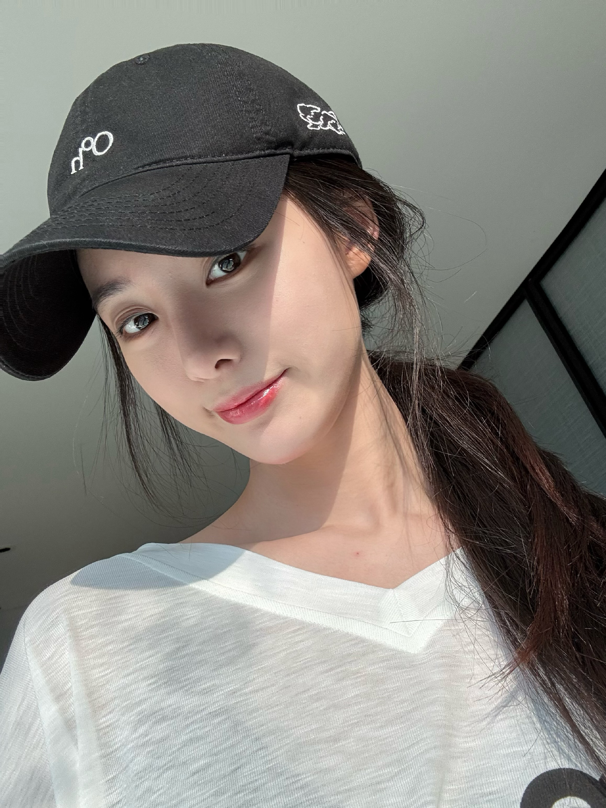 Nàng thơ gen Z thử 12 chiếc váy cưới trước thềm hôn lễ với Nàng thơ gen Z thử 12 chiếc váy cưới trước thềm hôn lễ với