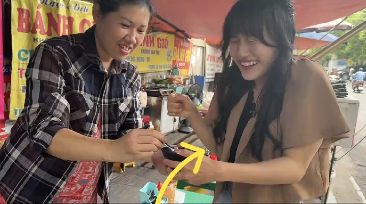 Khách Nhật hét ầm ĩ khi thử món ăn Việt từng nằm trong danh sách "đáng sợ nhất thế giới"- Ảnh 1. Khách Nhật hét ầm ĩ khi thử món ăn Việt từng nằm trong danh sách "đáng sợ nhất thế giới"- Ảnh 1.
