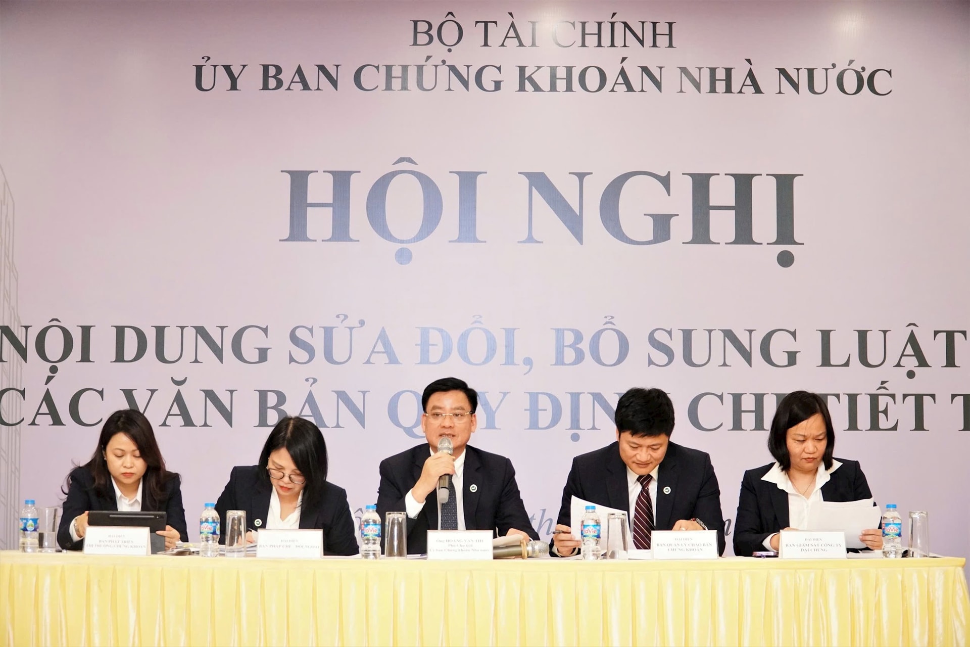 Phó Chủ tịch UBCKNN: Việc nâng cao chất lượng hàng hóa và cải cách hành chính tạo đà thu hút dòng vốn ngoại- Ảnh 1.