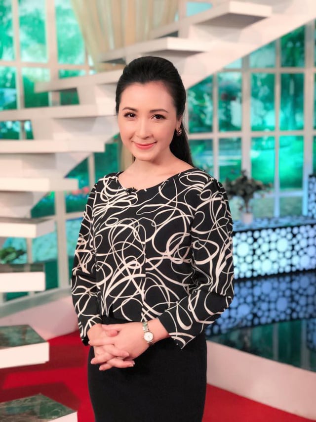 Ăn ít 1 món hàng ngày của người Việt giúp diễn viên Khánh Huyền U60 giữ dáng, trẻ lâu- Ảnh 2. Ăn ít 1 món hàng ngày của người Việt giúp diễn viên Khánh Huyền U60 giữ dáng, trẻ lâu- Ảnh 2.