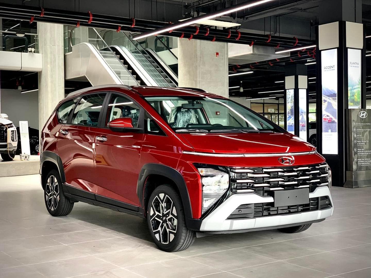 Loạt MPV 7 chỗ giảm giá sâu trong tháng 10: Cao nhất đến 70 triệu đồng, giá thực tế có mẫu tiệm cận hatchback hạng A- Ảnh 1. Loạt MPV 7 chỗ giảm giá sâu trong tháng 10: Cao nhất đến 70 triệu đồng, giá thực tế có mẫu tiệm cận hatchback hạng A- Ảnh 1.