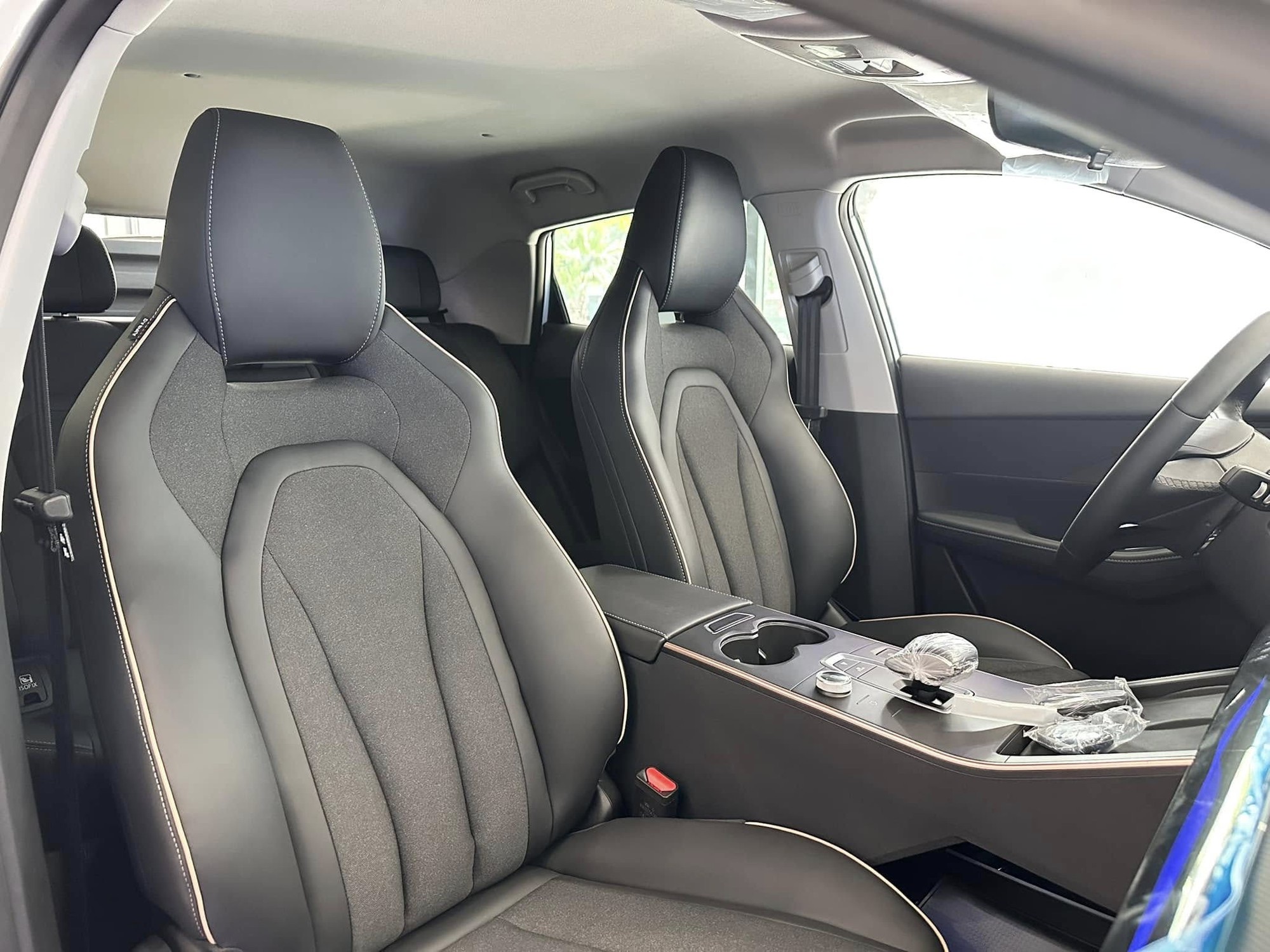 Omoda & Jaecoo nhập cuộc đua giảm giá: SUV ưu đãi tới 100% lệ phí trước bạ, đe dọa nhóm xe Hàn – Nhật- Ảnh 5. Omoda & Jaecoo nhập cuộc đua giảm giá: SUV ưu đãi tới 100% lệ phí trước bạ, đe dọa nhóm xe Hàn – Nhật- Ảnh 5.