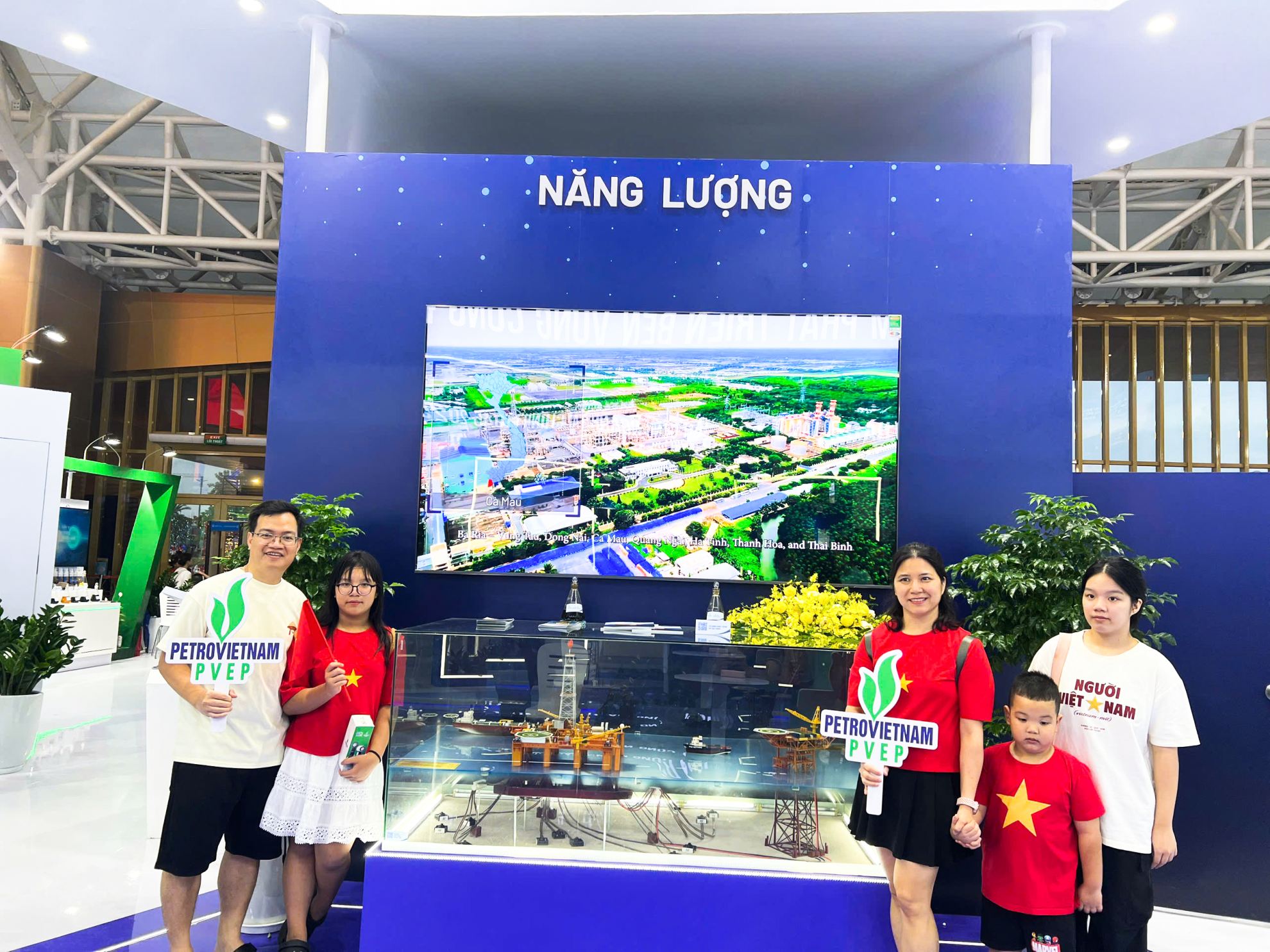 PVEP tham gia tích cực tại Triển lãm thành tựu 80 năm phát triển đất nước- Ảnh 3. PVEP tham gia tích cực tại Triển lãm thành tựu 80 năm phát triển đất nước- Ảnh 3.