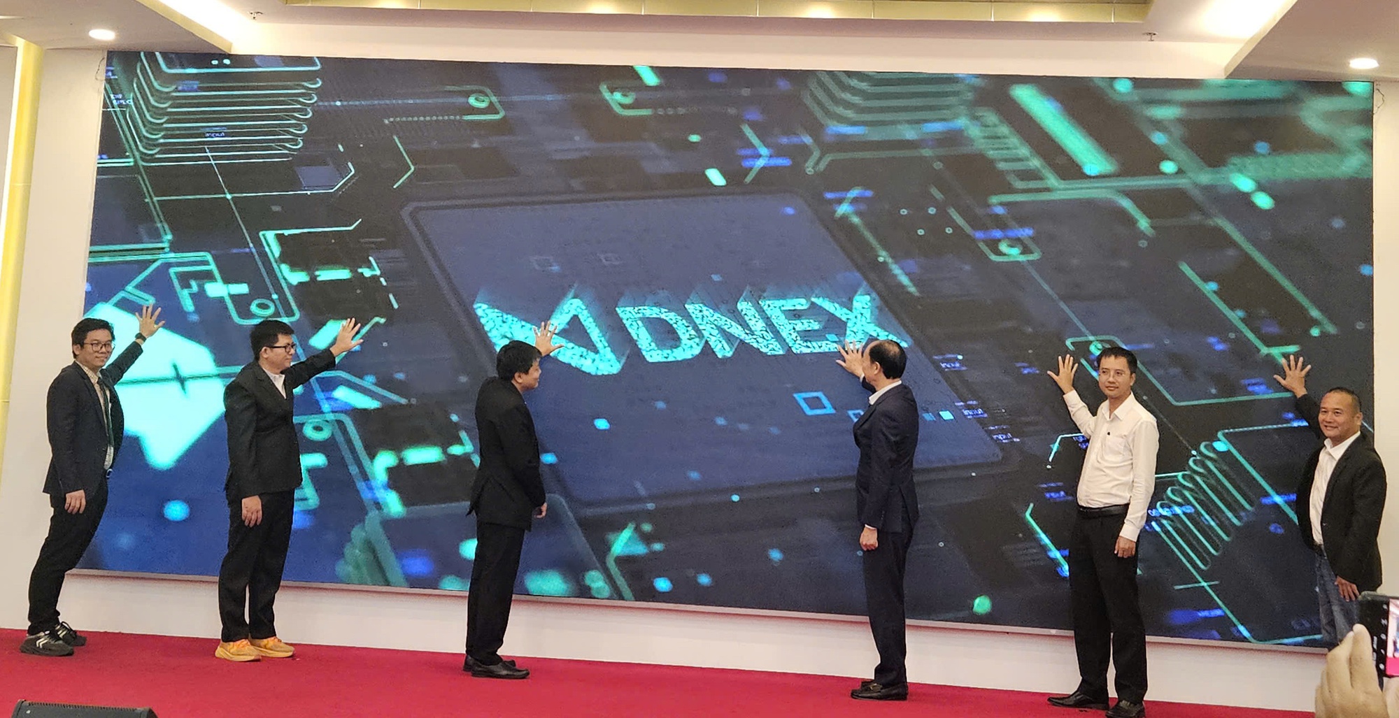 Công ty tài sản số DNEX đặt mục tiêu huy động 10.000 tỉ đồng vốn- Ảnh 1. Công ty tài sản số DNEX đặt mục tiêu huy động 10.000 tỉ đồng vốn- Ảnh 1.