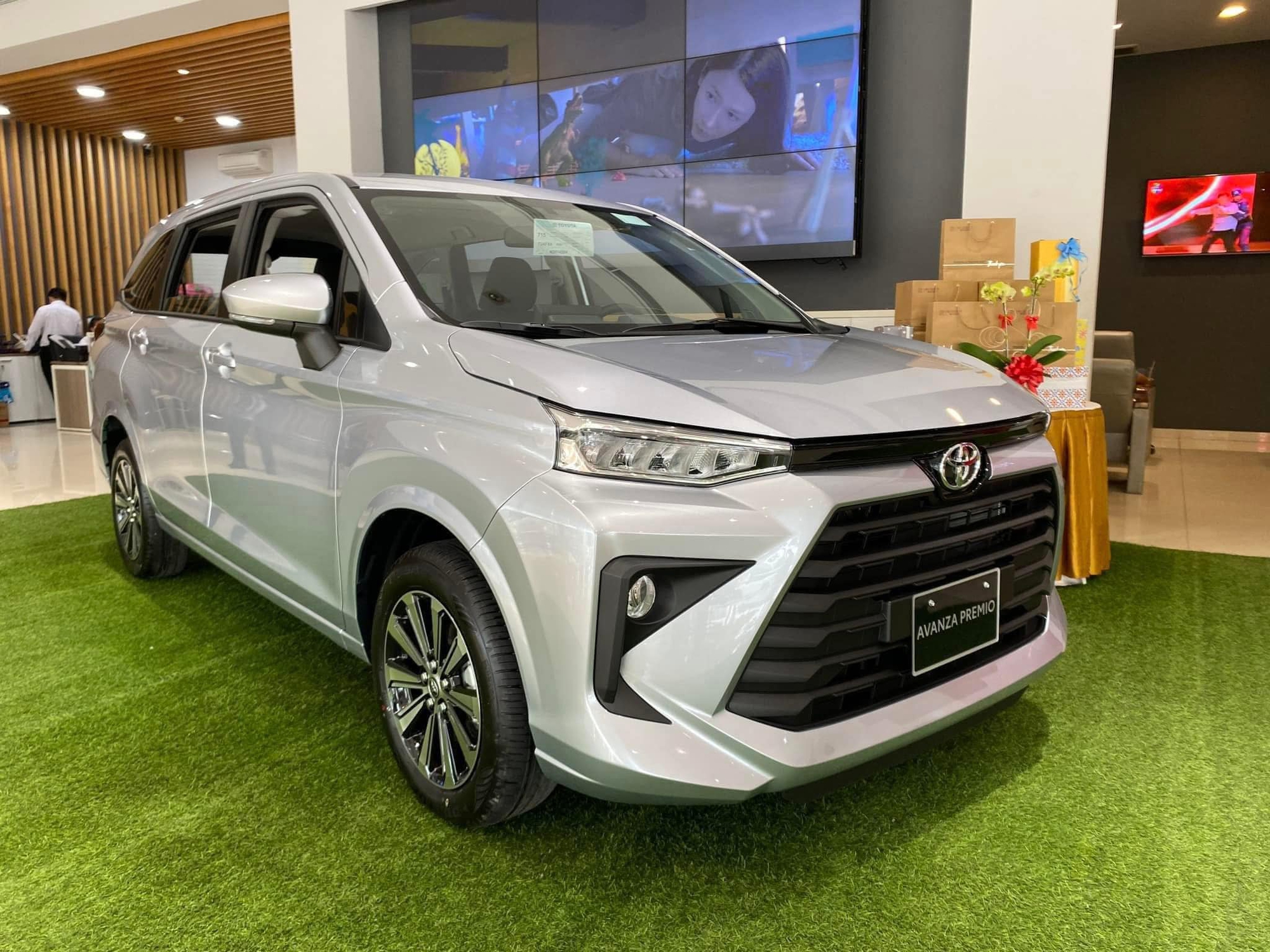 Loạt MPV 7 chỗ giảm giá sâu trong tháng 10: Cao nhất đến 70 triệu đồng, giá thực tế có mẫu tiệm cận hatchback hạng A- Ảnh 3. Loạt MPV 7 chỗ giảm giá sâu trong tháng 10: Cao nhất đến 70 triệu đồng, giá thực tế có mẫu tiệm cận hatchback hạng A- Ảnh 3.