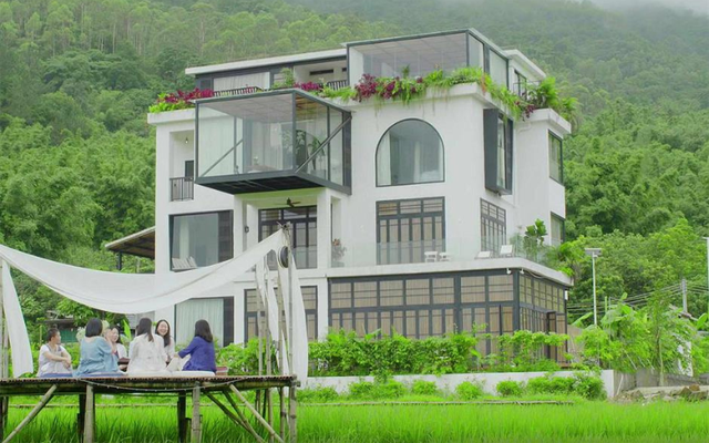 Hội chị em U60 góp hơn 14 tỷ đồng về quê xây biệt thự 700m2 dưỡng già: “Chồng thì đã sống chung cả đời, ở với con cháu không bằng ở với bạn”- Ảnh 2.
