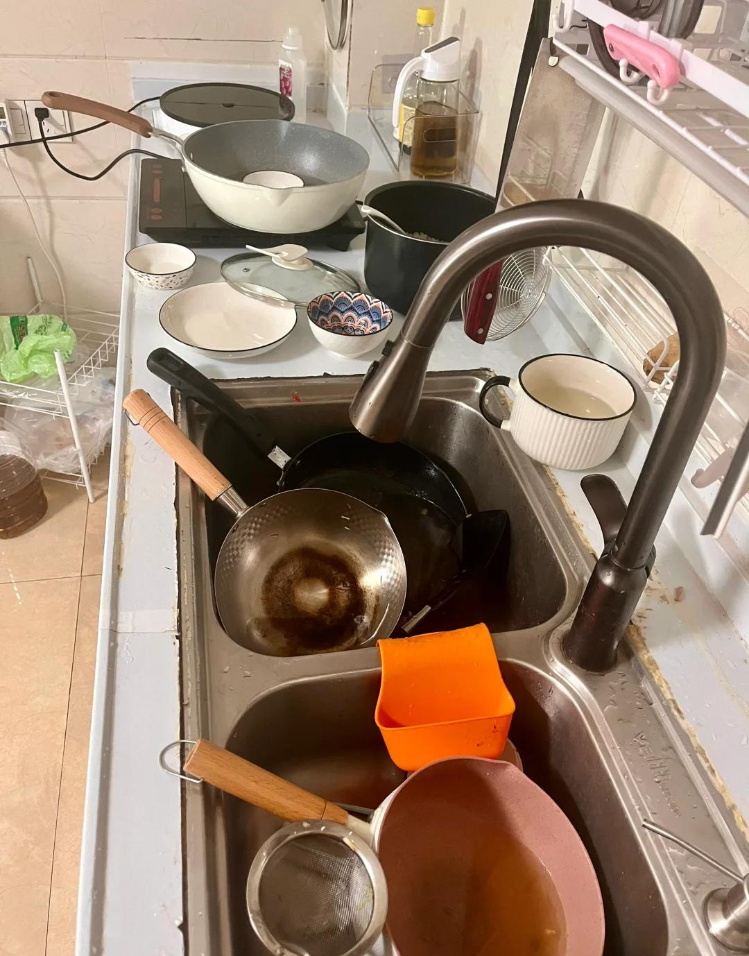 Mẹ chồng sạch vì chăm, còn tôi sạch vì lười có chiến lược: Hai thế hệ, hai cách dọn nhà khiến ai cũng gật gù- Ảnh 6. Mẹ chồng sạch vì chăm, còn tôi sạch vì lười có chiến lược: Hai thế hệ, hai cách dọn nhà khiến ai cũng gật gù- Ảnh 6.