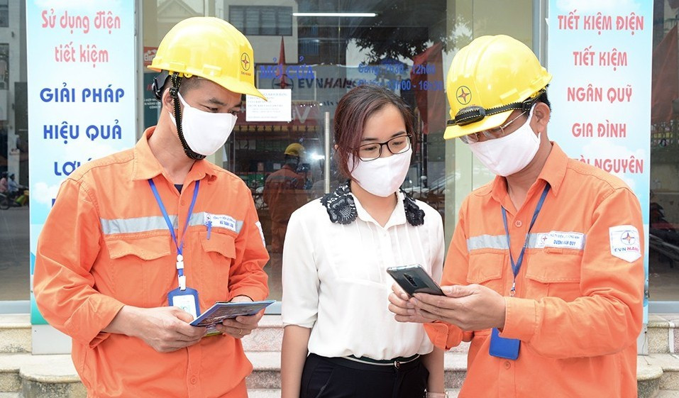 Thí điểm áp dụng giá điện 2 thành phần từ tháng 10- Ảnh 1. Thí điểm áp dụng giá điện 2 thành phần từ tháng 10- Ảnh 1.