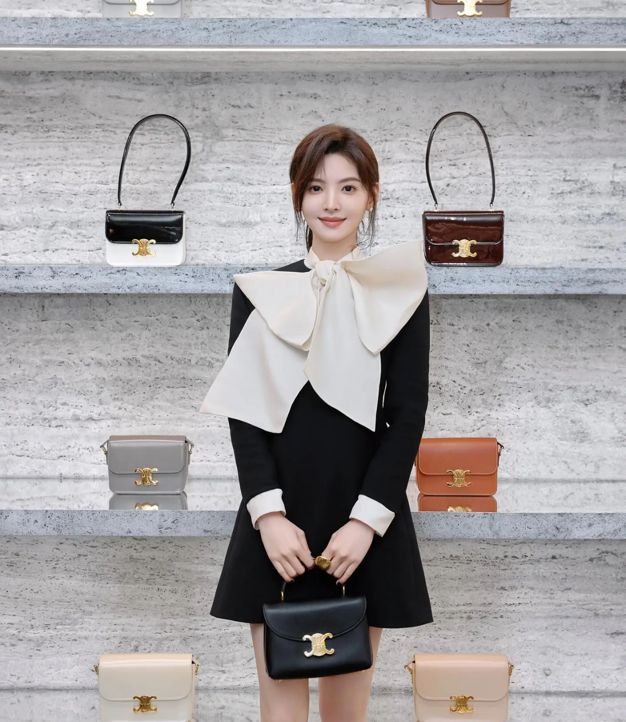 Hot girl Taobao một thời nỗ lực lấn sân mảng thời trang, nay thành đại sứ thương hiệu xa xỉ- Ảnh 31. Hot girl Taobao một thời nỗ lực lấn sân mảng thời trang, nay thành đại sứ thương hiệu xa xỉ- Ảnh 31.
