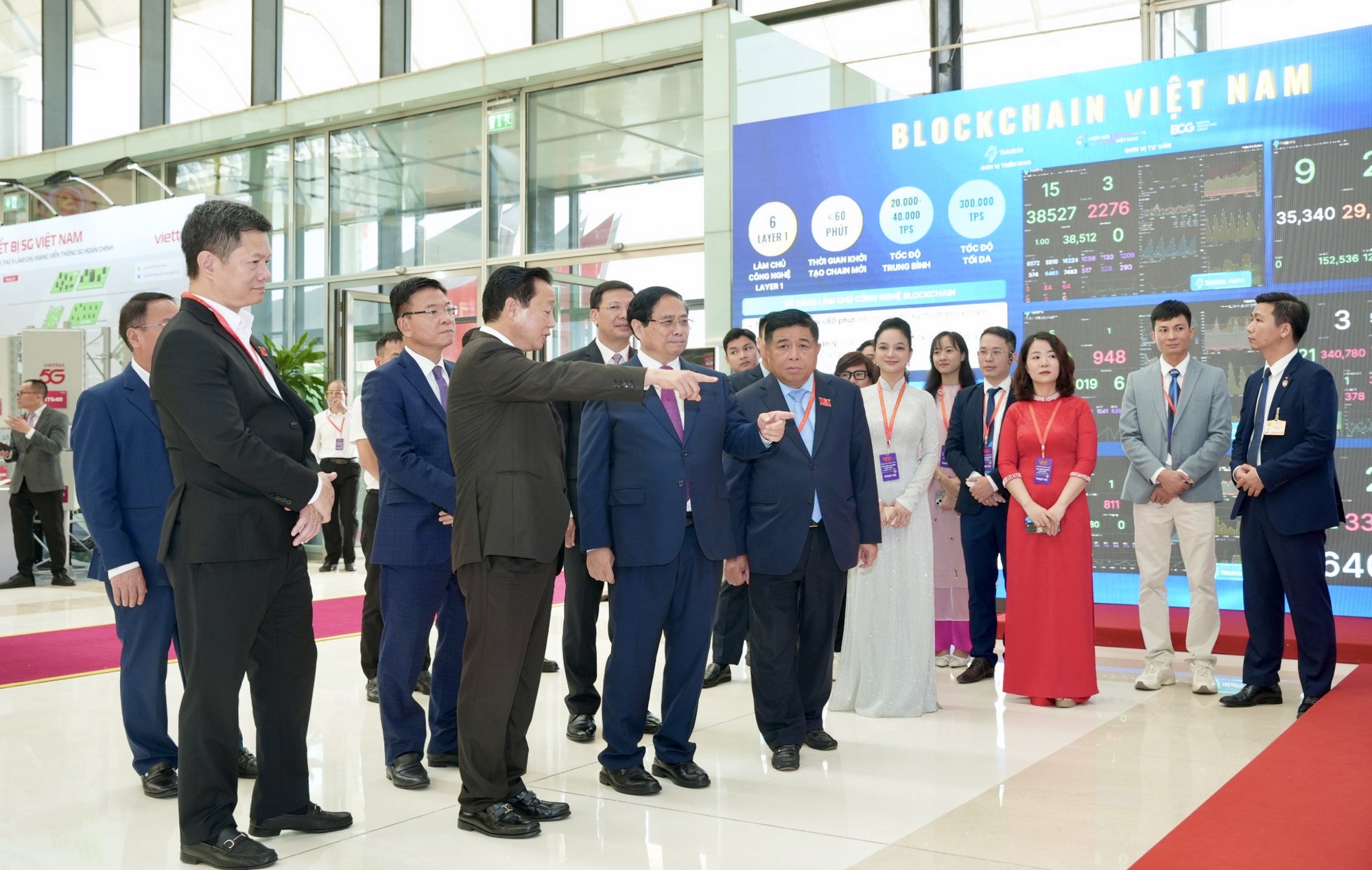 Quá nhanh: Sau 10 tháng được Chính phủ giao nhiệm vụ, Mạng blockchain Việt Nam đã xây dựng thành công 6 blockchain layer-1 nền tảng, tốc độ tối đa 300.000 TPS- Ảnh 1.