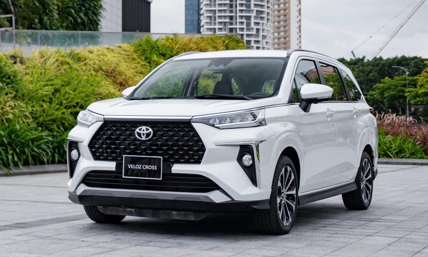 Toyota làm cú đúp bứt lên top 1 doanh số phân khúc tại Việt Nam: Vios giành ngôi vương từ City, Yaris Cross bán vượt VF 6- Ảnh 7. Toyota làm cú đúp bứt lên top 1 doanh số phân khúc tại Việt Nam: Vios giành ngôi vương từ City, Yaris Cross bán vượt VF 6- Ảnh 7.