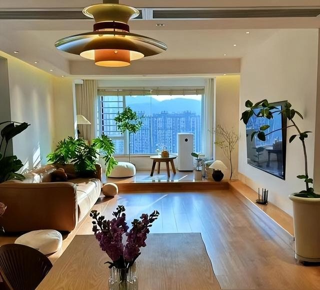 Mua căn hộ 66m² để sống một mình sau nghỉ hưu: Người phụ nữ 58 tuổi biến mỗi ngày thành một giấc mơ bình yên- Ảnh 1.
