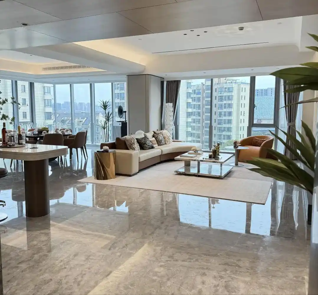 Dốc tiền mua căn hộ hơn 150m2, tốn 1,1 tỷ đồng cải tạo vẫn chưa đủ, người phụ nữ than trời: “Ở không tiện, bán không xong, tôi cực kỳ hối hận”- Ảnh 2.