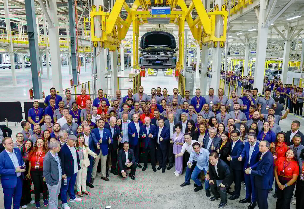 Lấy đất từ Ford, BYD rót hơn 25.000 tỷ đồng xây dựng “siêu nhà máy” tại quốc gia BRICS sát Mỹ, dự kiến công suất hơn 300.000 xe điện/năm- Ảnh 1.
