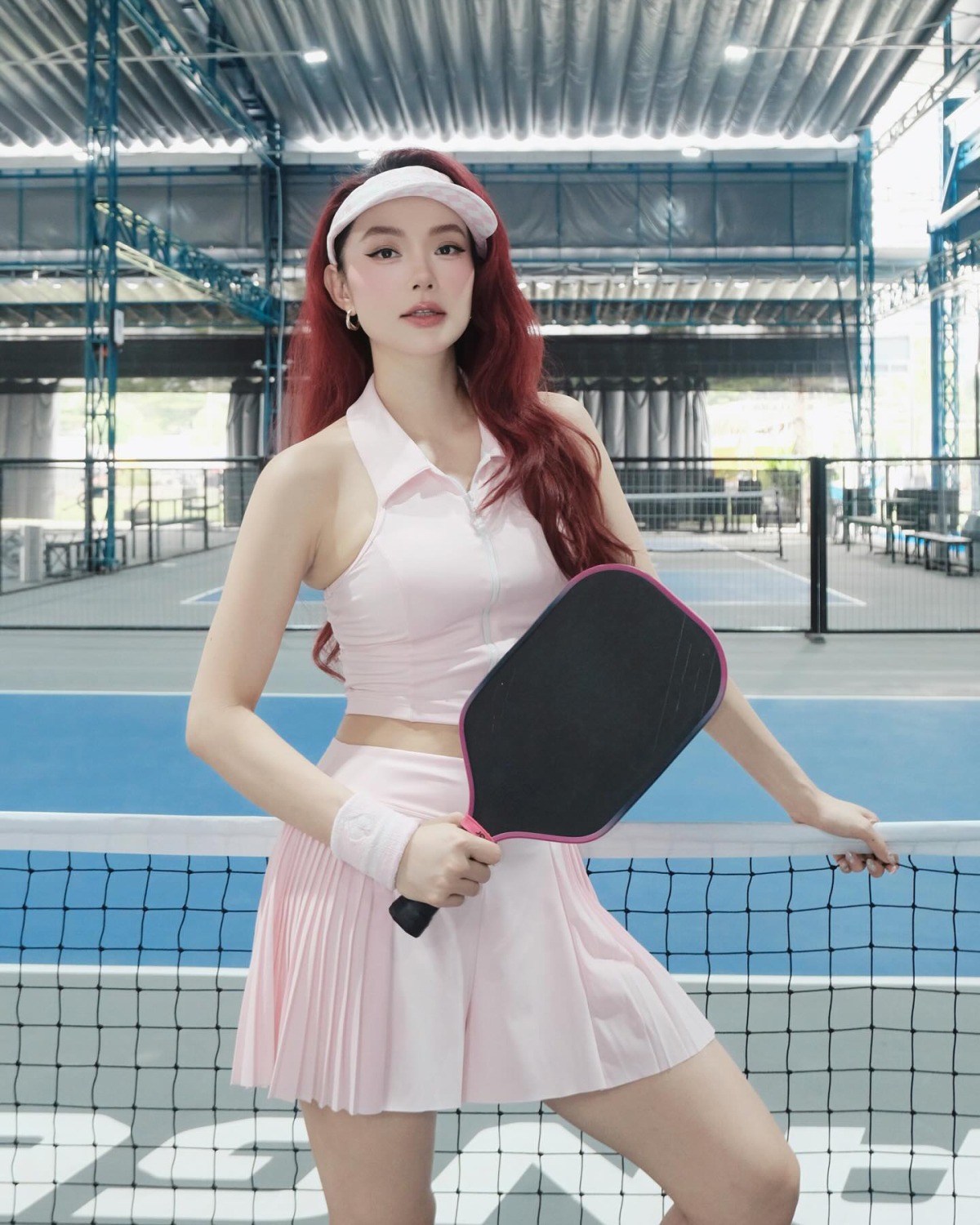 "Chị đẹp sân pick" đúng chuẩn dâu hào môn: Được chồng tặng luôn cho loạt sân tập đắt đỏ, nhìn qua quy mô là thấy đẳng cấp quốc tế- Ảnh 8.