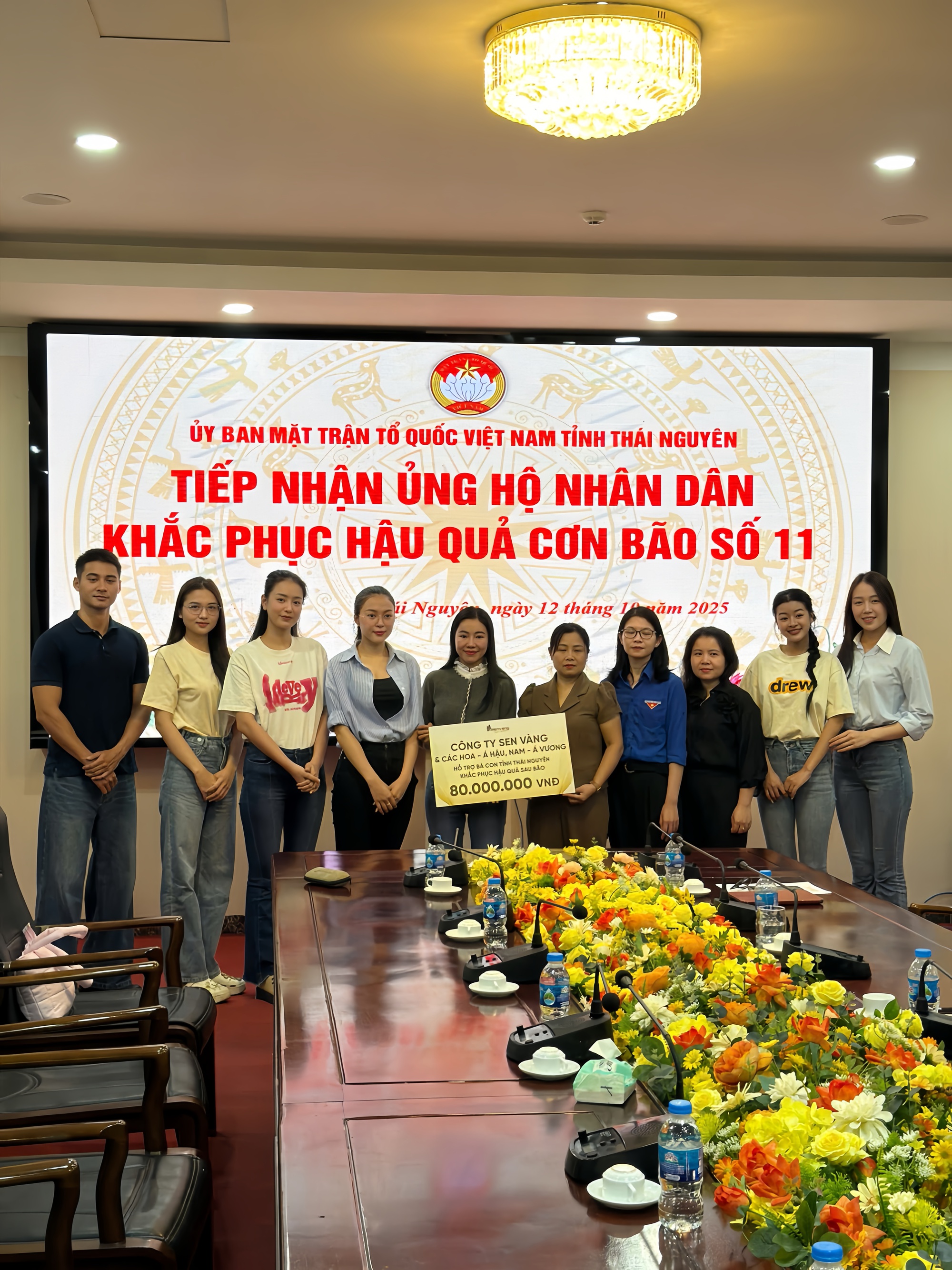 Động thái mới nhất của bà Phạm Kim Dung và dàn Hoa - Á hậu Sen Vàng- Ảnh 6. Động thái mới nhất của bà Phạm Kim Dung và dàn Hoa - Á hậu Sen Vàng- Ảnh 6.
