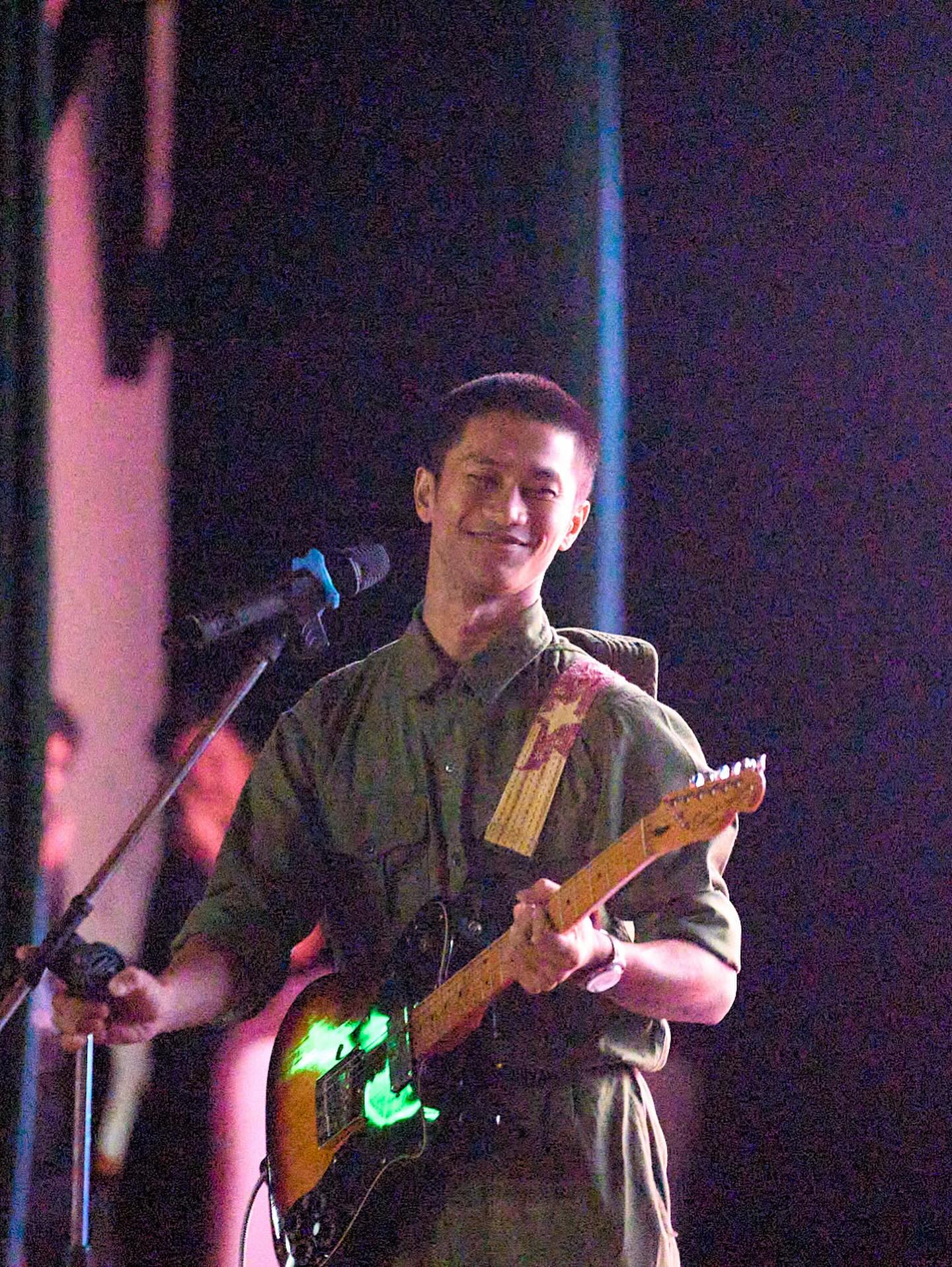 Ca sĩ số 1 của concert quốc gia giao diện như Ca sĩ số 1 của concert quốc gia giao diện như