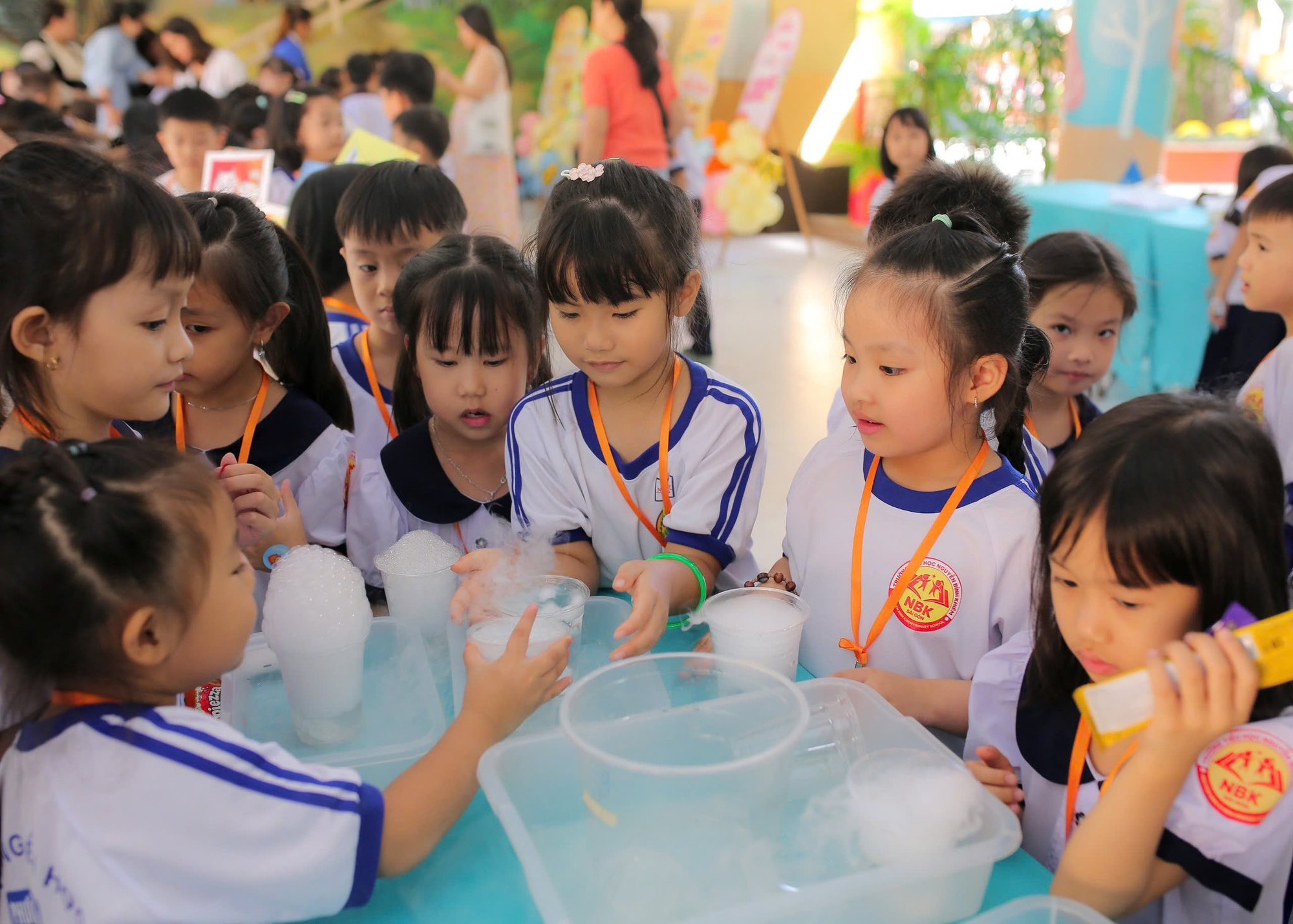 TP HCM: Sở GD-ĐT đề xuất cho học sinh nghỉ Tết Nguyên đán 2026 trọn 2 tuần- Ảnh 1. TP HCM: Sở GD-ĐT đề xuất cho học sinh nghỉ Tết Nguyên đán 2026 trọn 2 tuần- Ảnh 1.