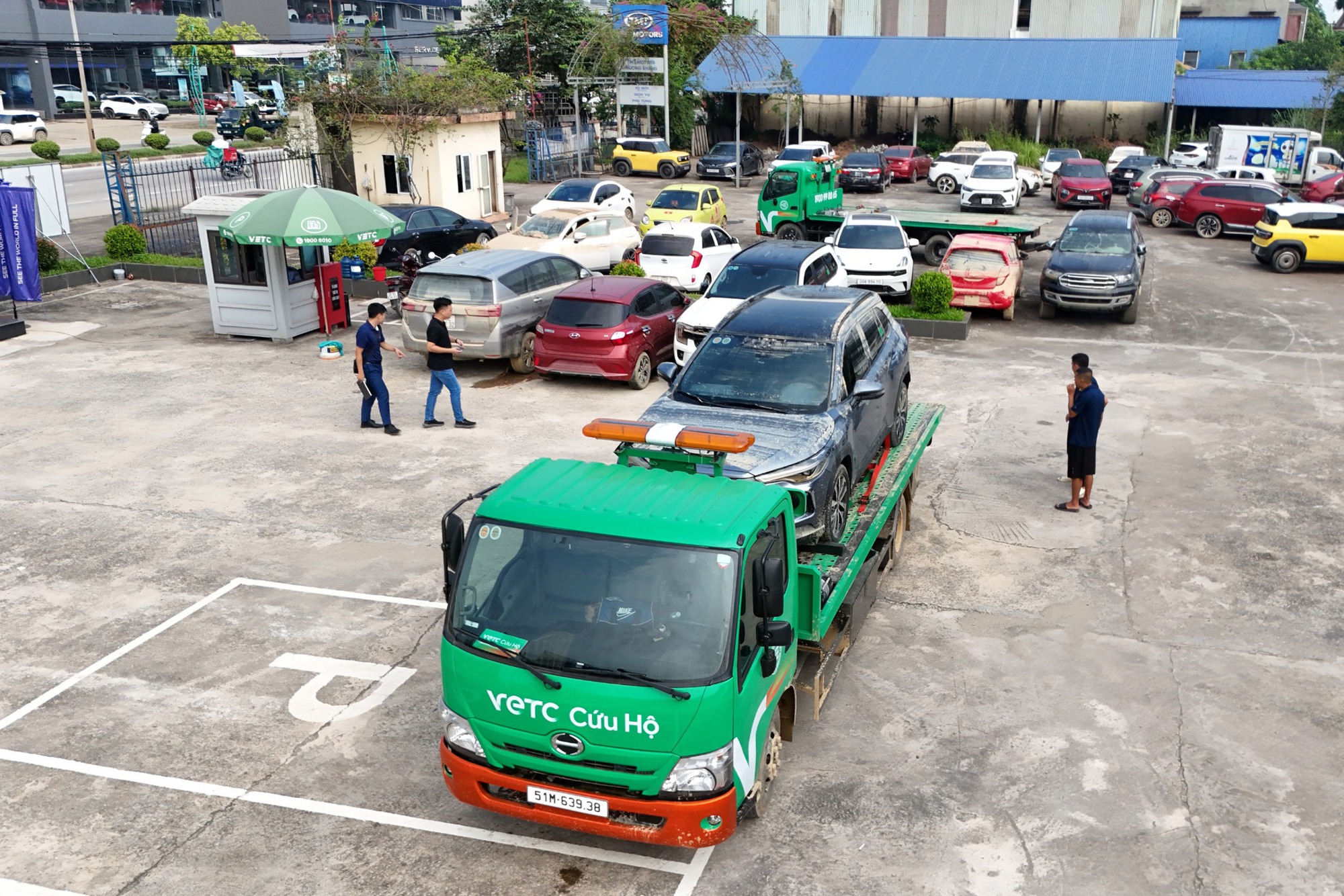 Gần 300 cuộc gọi chờ giải cứu: VETC miễn phí cứu hộ và kéo xe, kêu gọi cả nước chung tay vì Thái Nguyên- Ảnh 2.