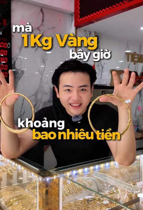 Vũ trụ con nhà giàu miền Tây “đem vàng của bố mẹ lên mạng bán”- Ảnh 2. Vũ trụ con nhà giàu miền Tây “đem vàng của bố mẹ lên mạng bán”- Ảnh 2.