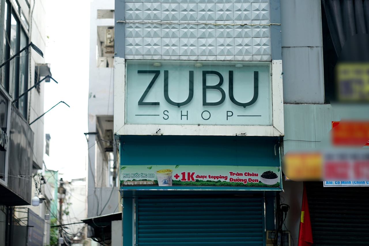 Cận cảnh trụ sở Zubu của Ngân 98 sau khi bị bắt: Bất ngờ với cảnh tượng hiện tại!- Ảnh 2. Cận cảnh trụ sở Zubu của Ngân 98 sau khi bị bắt: Bất ngờ với cảnh tượng hiện tại!- Ảnh 2.