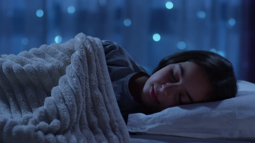 Bất ngờ với 4 thói quen ban đêm của những người sống thọ nhất thế giới: Điều đầu tiên cần lưu ý nhất, nhiều người chưa làm được- Ảnh 1. Bất ngờ với 4 thói quen ban đêm của những người sống thọ nhất thế giới: Điều đầu tiên cần lưu ý nhất, nhiều người chưa làm được- Ảnh 1.