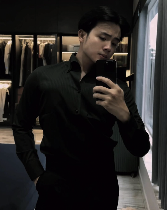 Vũ trụ con nhà giàu miền Tây “đem vàng của bố mẹ lên mạng bán”- Ảnh 4. Vũ trụ con nhà giàu miền Tây “đem vàng của bố mẹ lên mạng bán”- Ảnh 4.