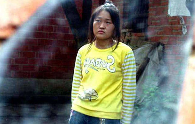 Nữ sinh từng học giỏi top đầu lớp, đến khi thi ĐH lại làm chuyện không tưởng trong phòng thi: Ngày nhận kết quả mẹ chỉ muốn ngất!- Ảnh 2. Nữ sinh từng học giỏi top đầu lớp, đến khi thi ĐH lại làm chuyện không tưởng trong phòng thi: Ngày nhận kết quả mẹ chỉ muốn ngất!- Ảnh 2.