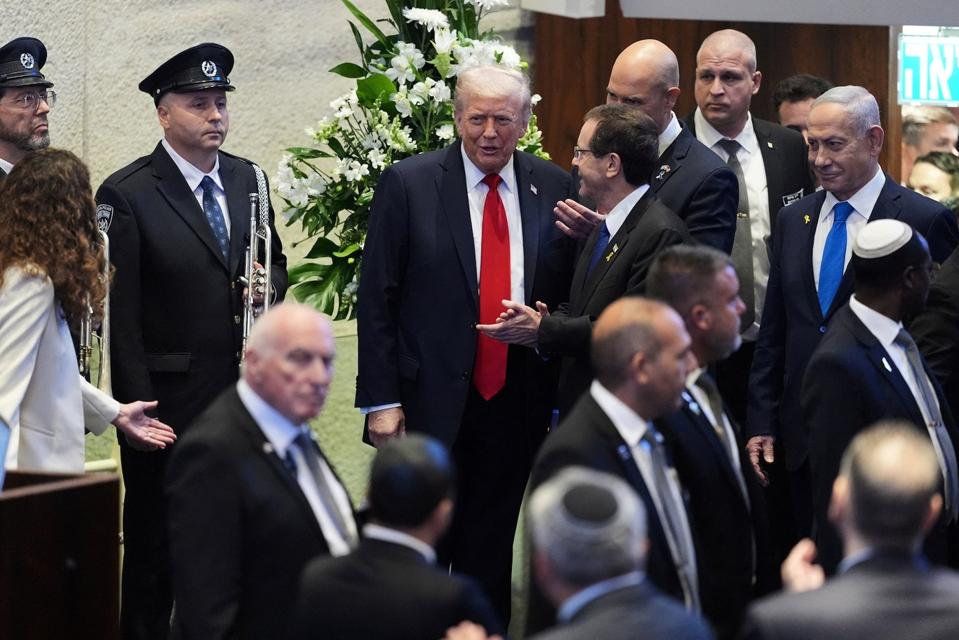 Tổng thống Mỹ Trump ca ngợi 'bình minh lịch sử ở Trung Đông sau cơn ác mộng dài’- Ảnh 1. Tổng thống Mỹ Trump ca ngợi 'bình minh lịch sử ở Trung Đông sau cơn ác mộng dài’- Ảnh 1.