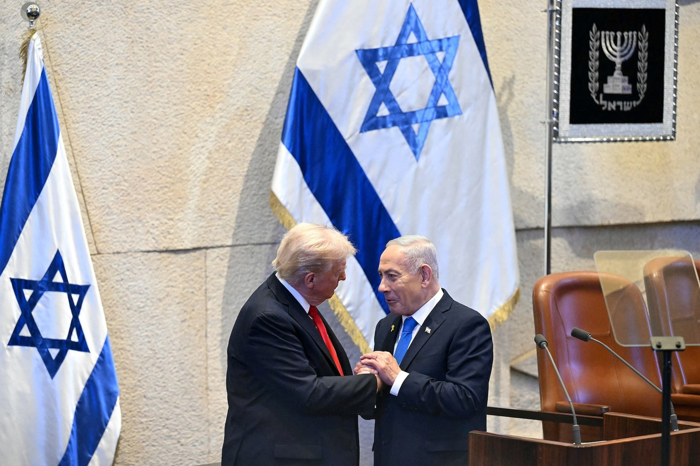 Tổng thống Mỹ Trump ca ngợi 'bình minh lịch sử ở Trung Đông sau cơn ác mộng dài’- Ảnh 4. Tổng thống Mỹ Trump ca ngợi 'bình minh lịch sử ở Trung Đông sau cơn ác mộng dài’- Ảnh 4.