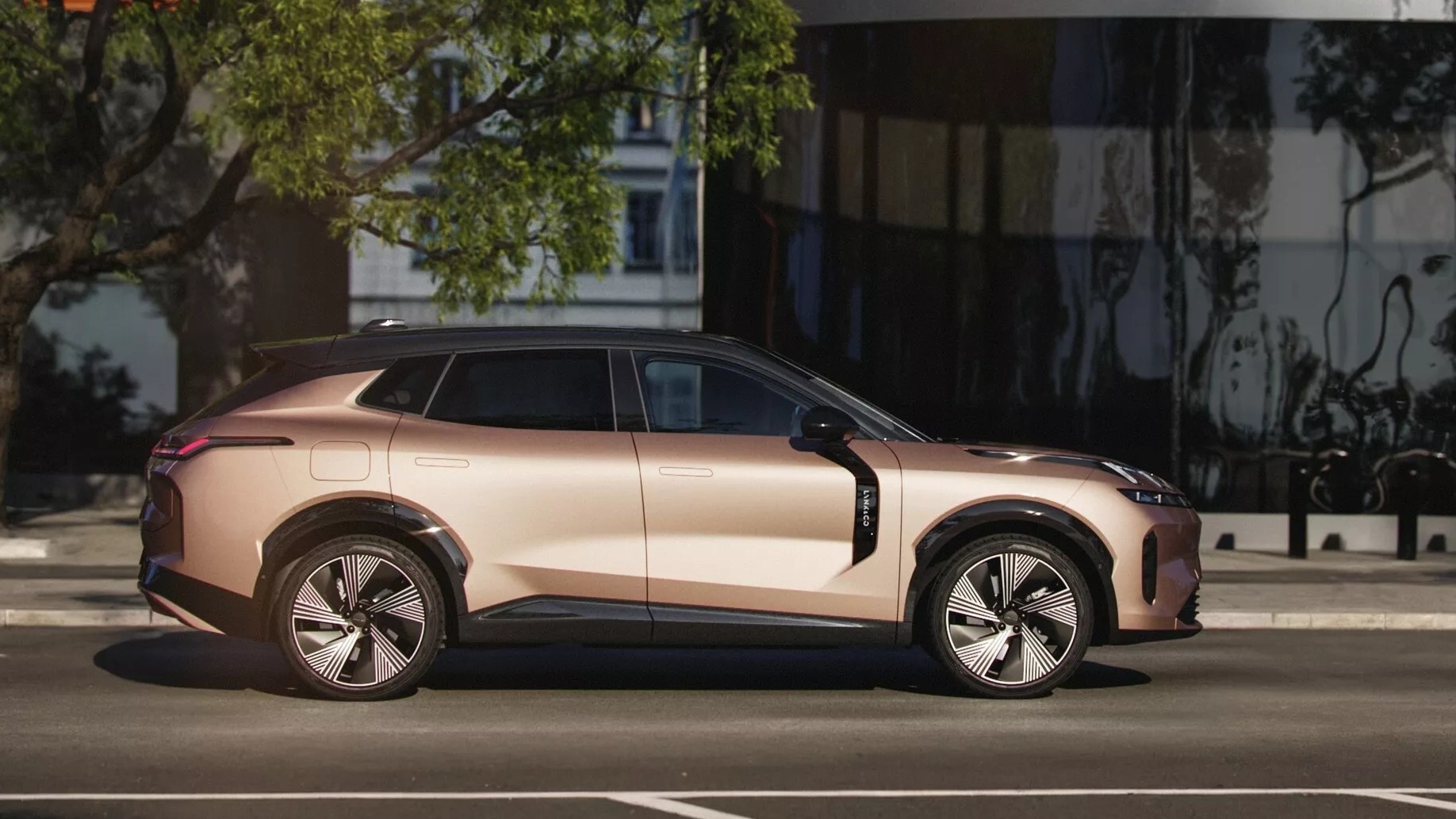 Lynk & Co 08 chốt ra mắt Việt Nam tháng này: Dự kiến 2 bản, đều PHEV, chạy 1.400km với đầy bình xăng điện- Ảnh 4. Lynk & Co 08 chốt ra mắt Việt Nam tháng này: Dự kiến 2 bản, đều PHEV, chạy 1.400km với đầy bình xăng điện- Ảnh 4.