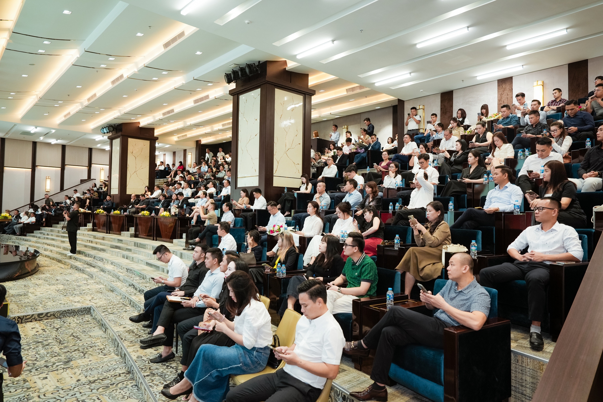 Sunshine Legend City "gây sốt" với công nghệ sa bàn ảo lần đầu xuất hiện trên sóng livestream NobleGo- Ảnh 2. Sunshine Legend City