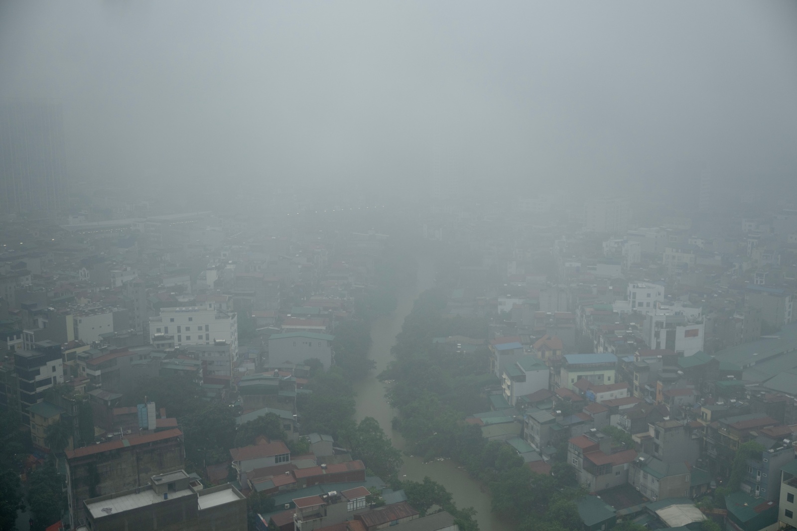 Cảnh tượng ở Hà Nội sáng 14/10- Ảnh 3. Cảnh tượng ở Hà Nội sáng 14/10- Ảnh 3.