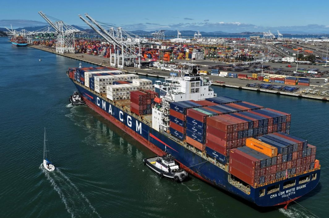 Ăn miếng trả miếng, quốc gia BRICS bắt đầu siết chặt đường biển 'trừng phạt' ngược lại Mỹ, dòng chảy hàng hải lại căng thẳng- Ảnh 1. Ăn miếng trả miếng, quốc gia BRICS bắt đầu siết chặt đường biển 'trừng phạt' ngược lại Mỹ, dòng chảy hàng hải lại căng thẳng- Ảnh 1.