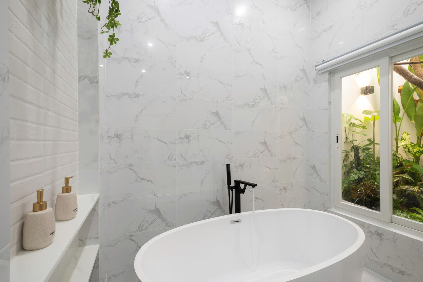Nhà phố 2 tầng chuyển đổi chức năng với tông màu thanh lịch dễ chịu- Ảnh 15. Nhà phố 2 tầng chuyển đổi chức năng với tông màu thanh lịch dễ chịu- Ảnh 15.