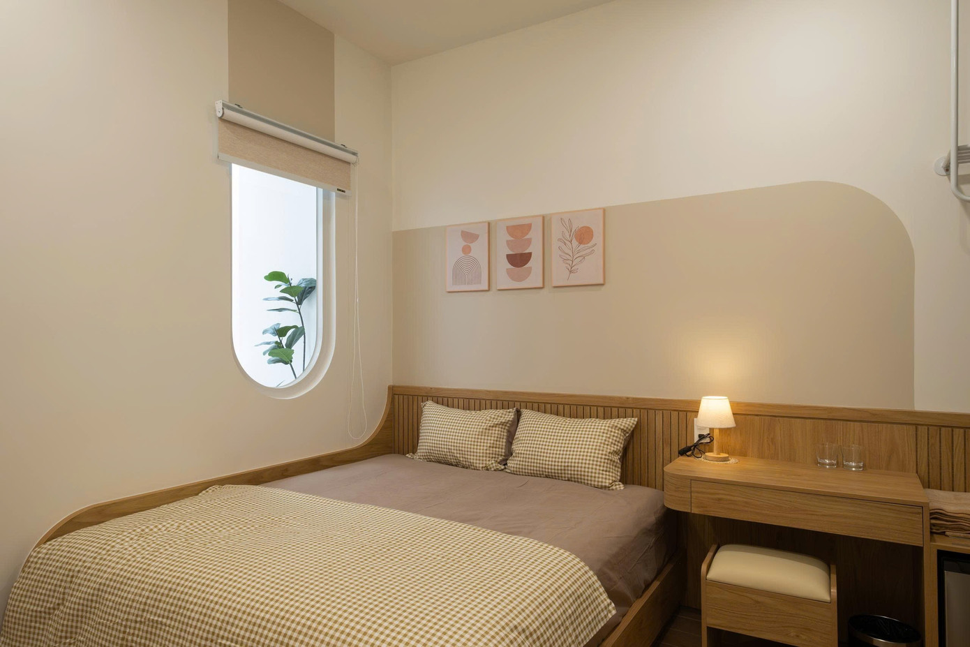 Nhà phố 2 tầng chuyển đổi chức năng với tông màu thanh lịch dễ chịu- Ảnh 16. Nhà phố 2 tầng chuyển đổi chức năng với tông màu thanh lịch dễ chịu- Ảnh 16.