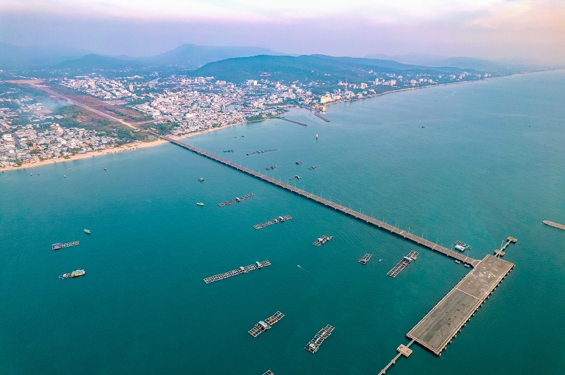 An Giang yêu cầu thống nhất chính sách đặc thù cho Phú Quốc trong tháng 10- Ảnh 1. An Giang yêu cầu thống nhất chính sách đặc thù cho Phú Quốc trong tháng 10- Ảnh 1.