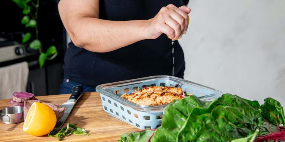 Chàng trai tập thể dục mỗi ngày, ăn uống kỷ luật “chết sững” khi nhận tin bị suy thận, bác sĩ lập tức hỏi: “Anh đã làm gì?”- Ảnh 2.