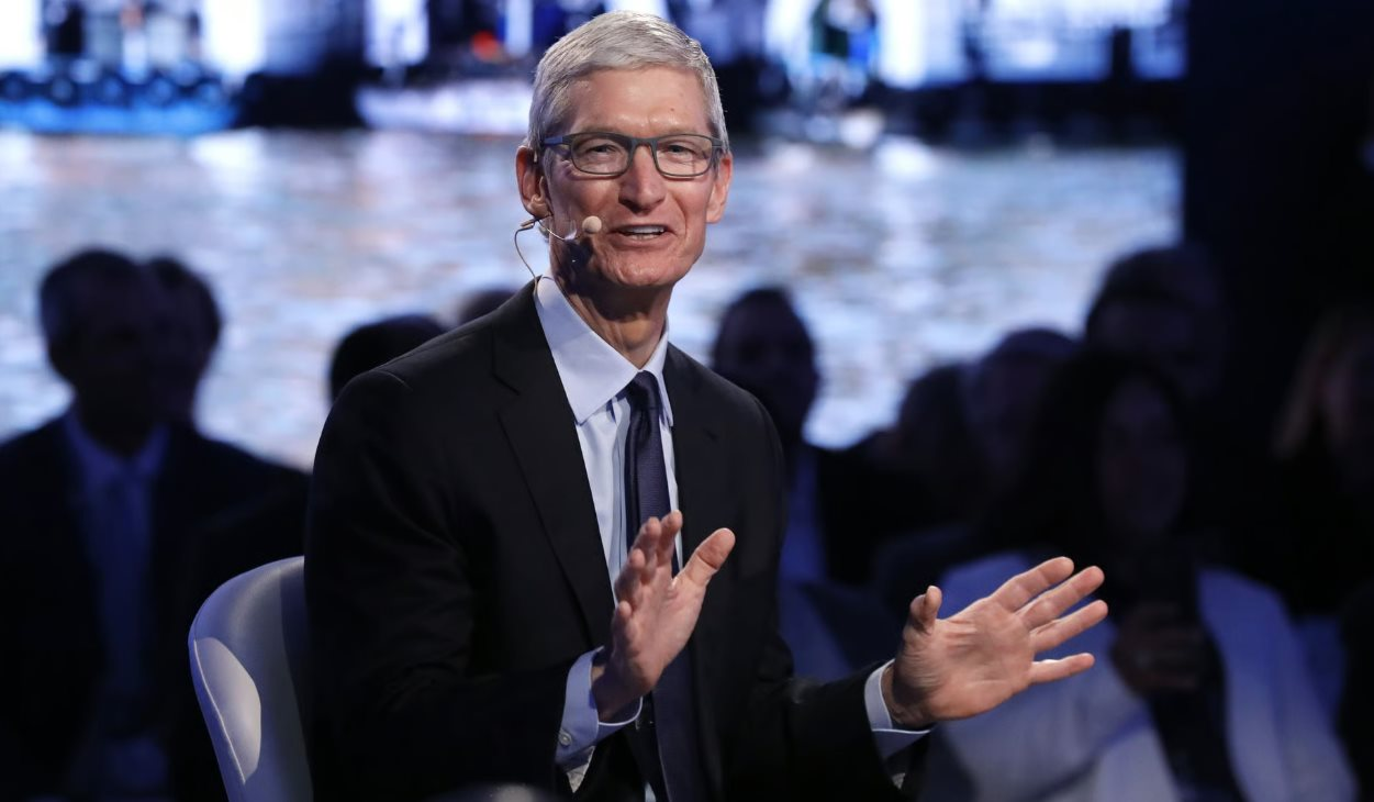 Tim Cook xuất hiện trên livestream TikTok Trung Quốc trong bối cảnh doanh số iPhone gặp khó- Ảnh 1.