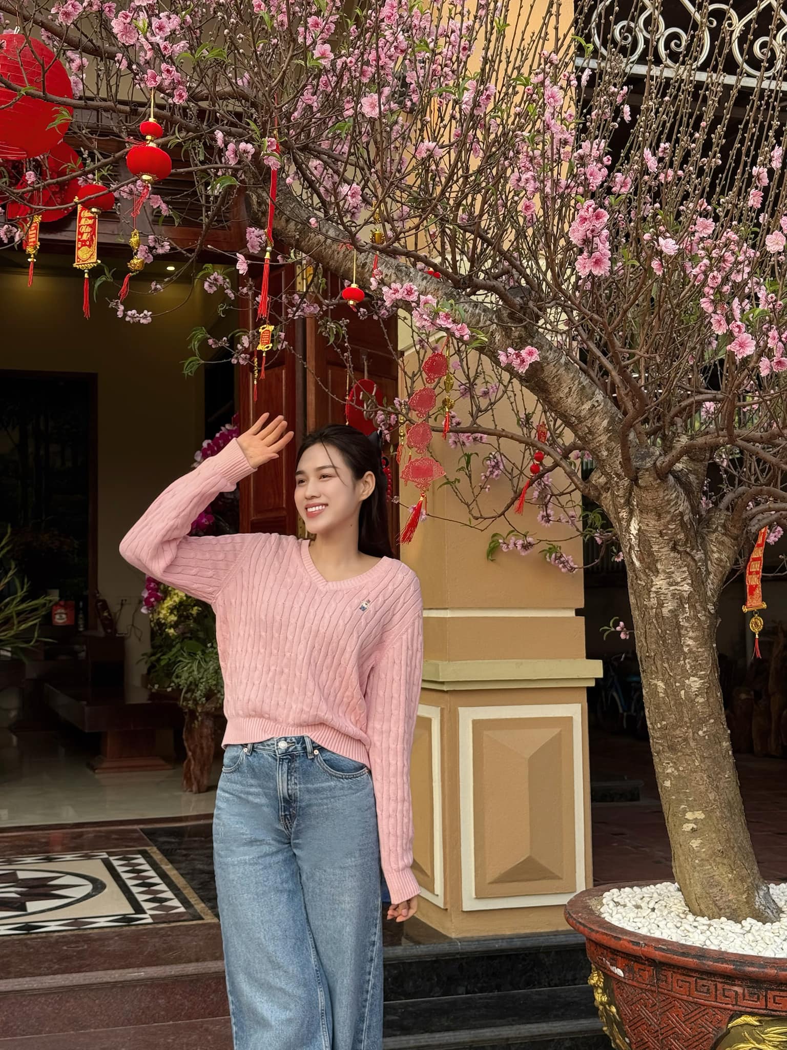 Đám cưới Hoa hậu Đỗ Hà và thiếu gia xây dựng: Nhà gái đã dựng rạp, có 1 điểm lạ chưa từng thấy!- Ảnh 6. Đám cưới Hoa hậu Đỗ Hà và thiếu gia xây dựng: Nhà gái đã dựng rạp, có 1 điểm lạ chưa từng thấy!- Ảnh 6.