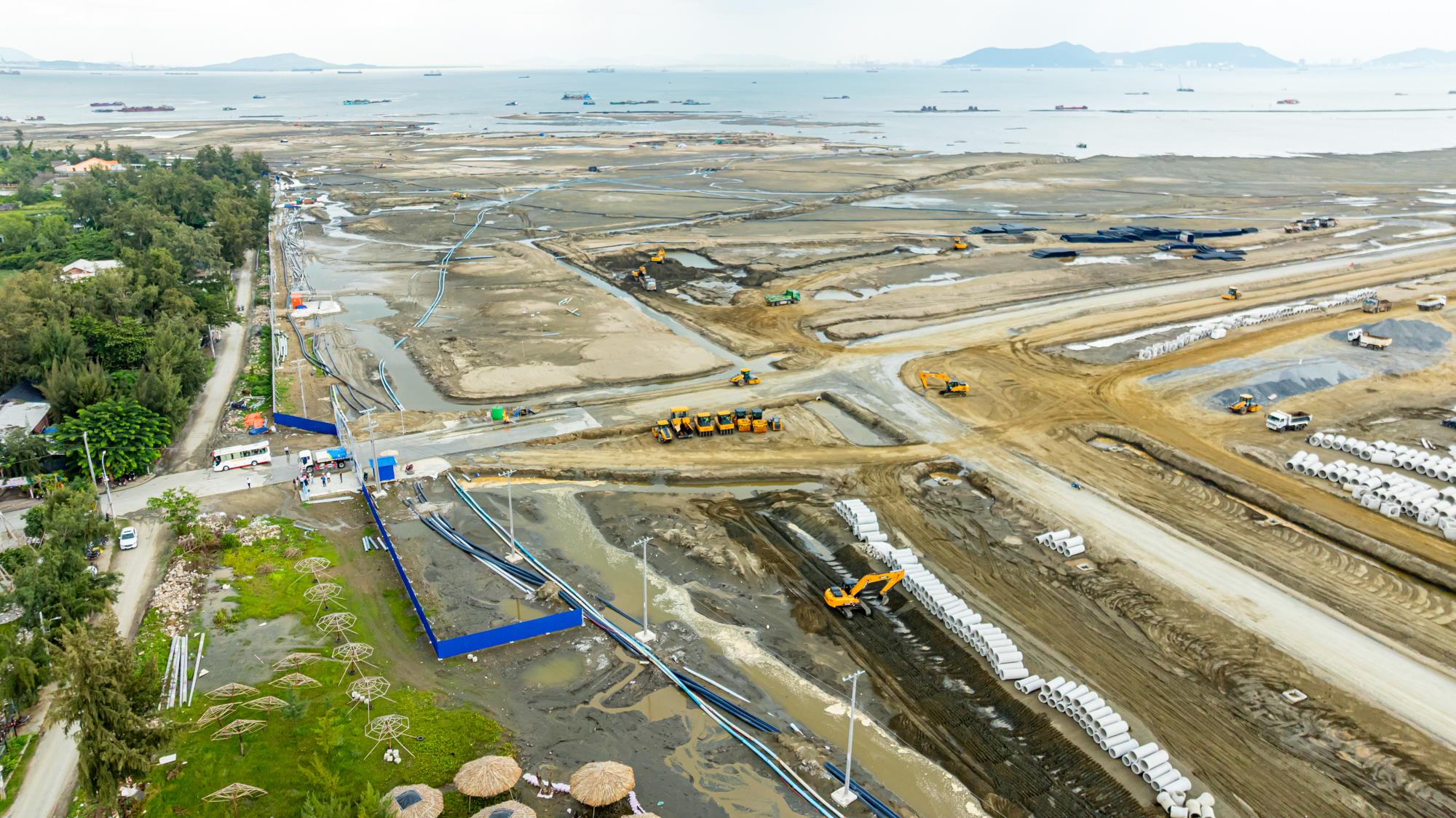 Choáng ngợp cảnh đại công trình 10 tỷ USD của Vingroup sau vài năm nữa, sẽ chạm tay vào Choáng ngợp cảnh đại công trình 10 tỷ USD của Vingroup sau vài năm nữa, sẽ chạm tay vào