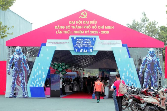 CMC đồng hành cùng TP.HCM kiến tạo trung tâm KH&CN, đổi mới sáng tạo hàng đầu khu vực- Ảnh 1. CMC đồng hành cùng TP.HCM kiến tạo trung tâm KH&CN, đổi mới sáng tạo hàng đầu khu vực- Ảnh 1.