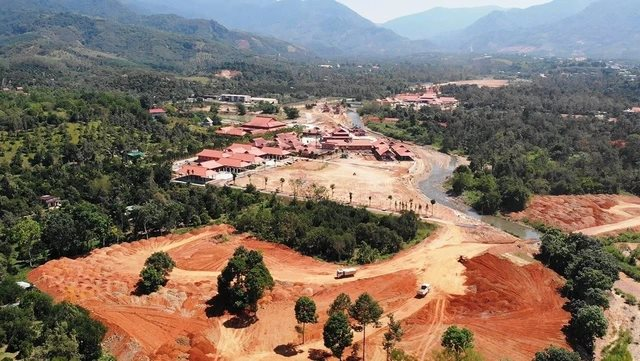 Diễn biến mới tại "siêu dự án" tâm linh 1.270 tỷ của chủ tịch Tôn Hoa Sen- Ảnh 1. Diễn biến mới tại "siêu dự án" tâm linh 1.270 tỷ của chủ tịch Tôn Hoa Sen- Ảnh 1.