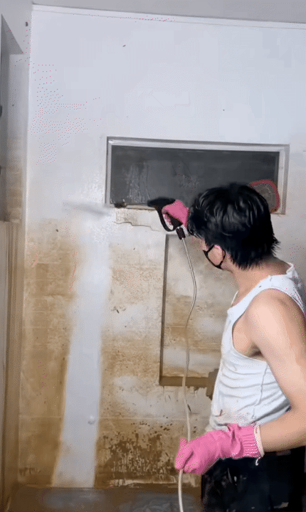 Dọn nhà sau lũ: Kinh nghiệm “xương máu” của người từng Dọn nhà sau lũ: Kinh nghiệm “xương máu” của người từng