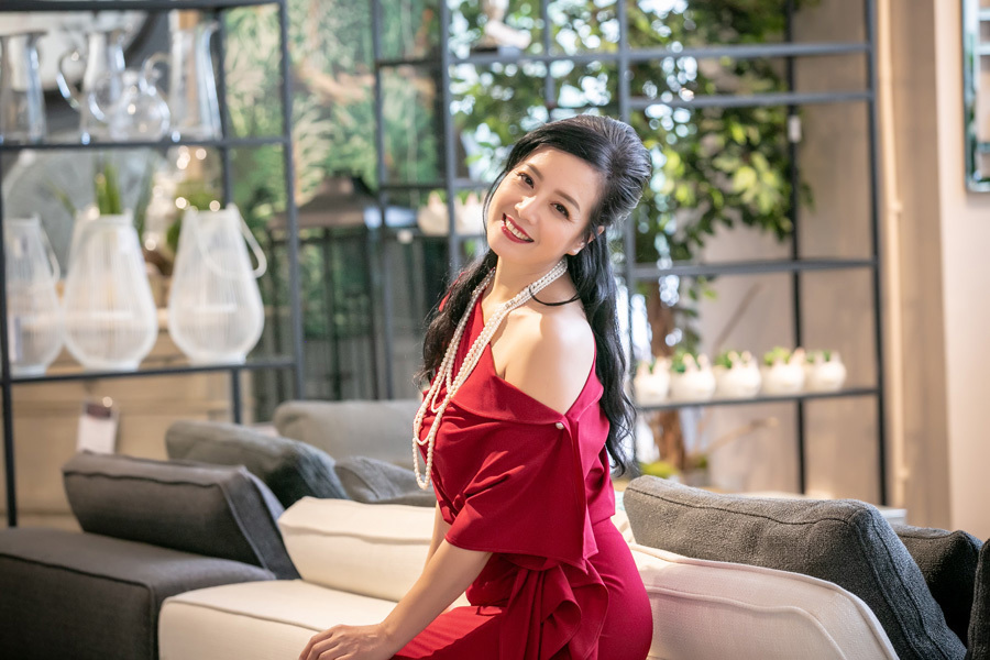 NSƯT Chiều Xuân gương mặt tươi trẻ, vóc dáng nuột nà chứng minh U60 chỉ là con số: Rất thích làm 2 việc để giữ gìn vẻ đẹp không tuổi- Ảnh 6. NSƯT Chiều Xuân gương mặt tươi trẻ, vóc dáng nuột nà chứng minh U60 chỉ là con số: Rất thích làm 2 việc để giữ gìn vẻ đẹp không tuổi- Ảnh 6.